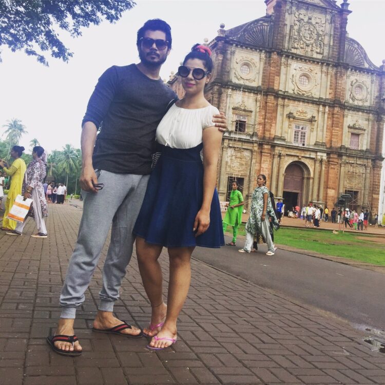 sambhavna seth feet 6