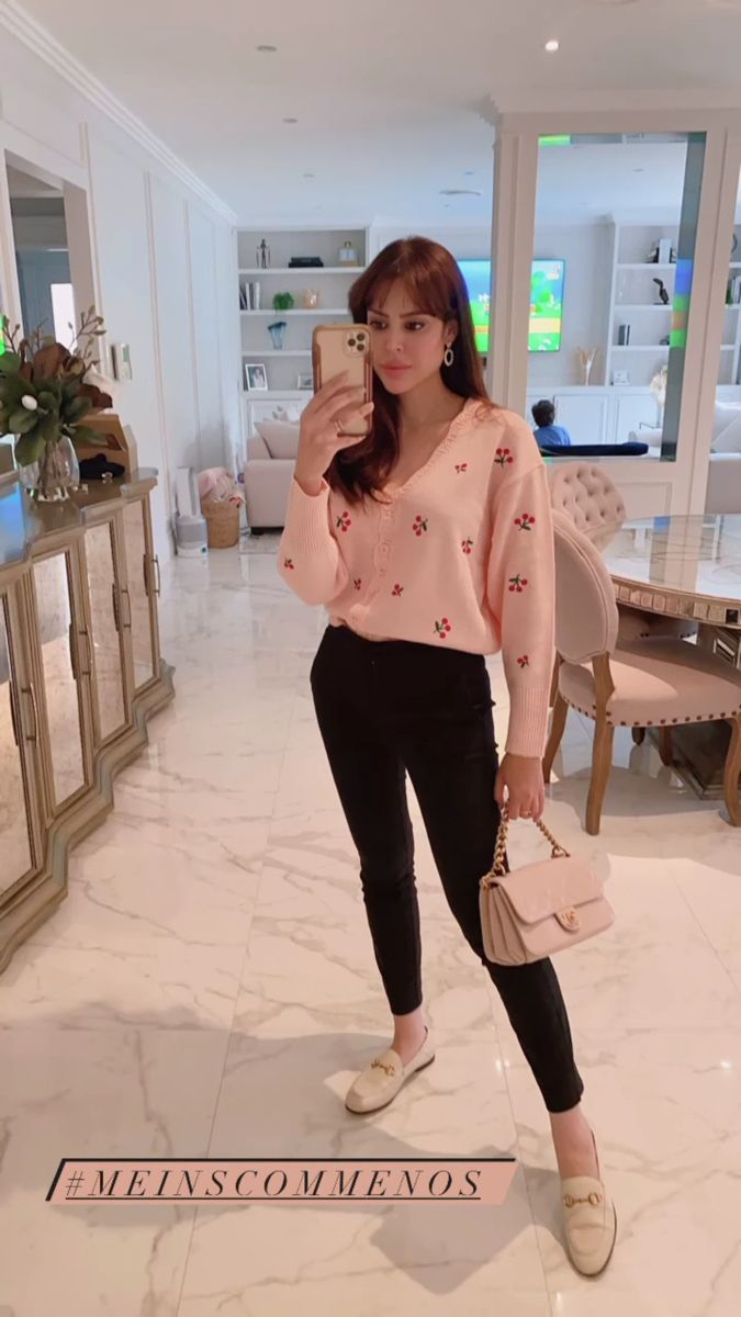 samia marsili feet 2