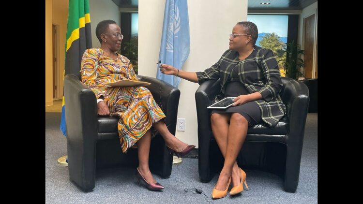 samia suluhu hassan feet 6