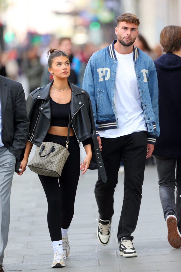 samie elishi feet 5 scaled