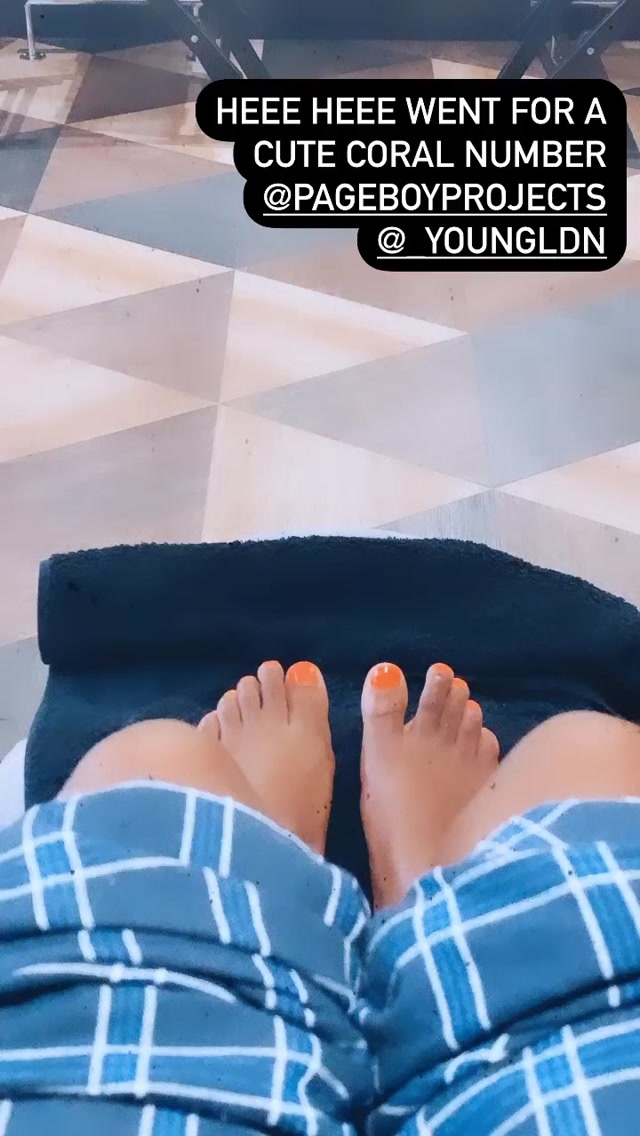 samira mighty feet 6