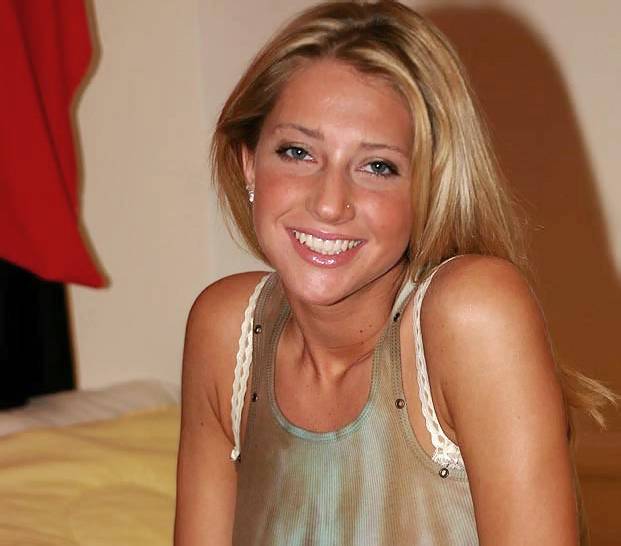 sammie rhodes feet 2