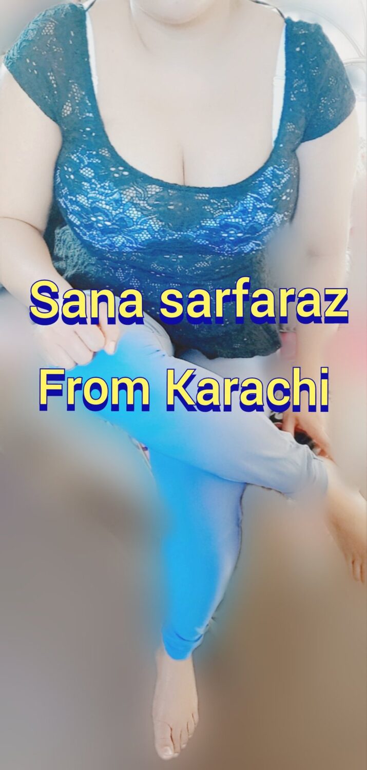 sana sarfaraz feet 5