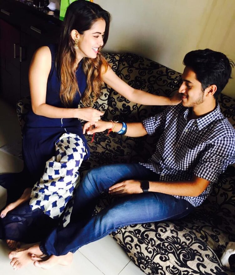 sana sayyad feet 2