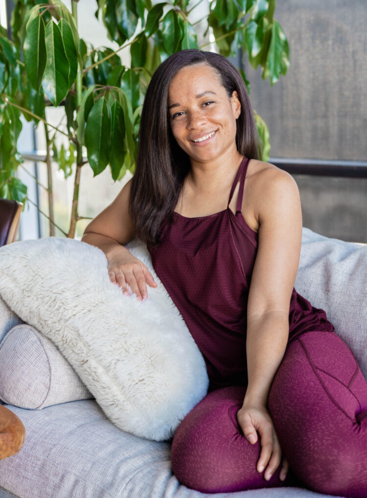 sanaa jaman feet 5 scaled