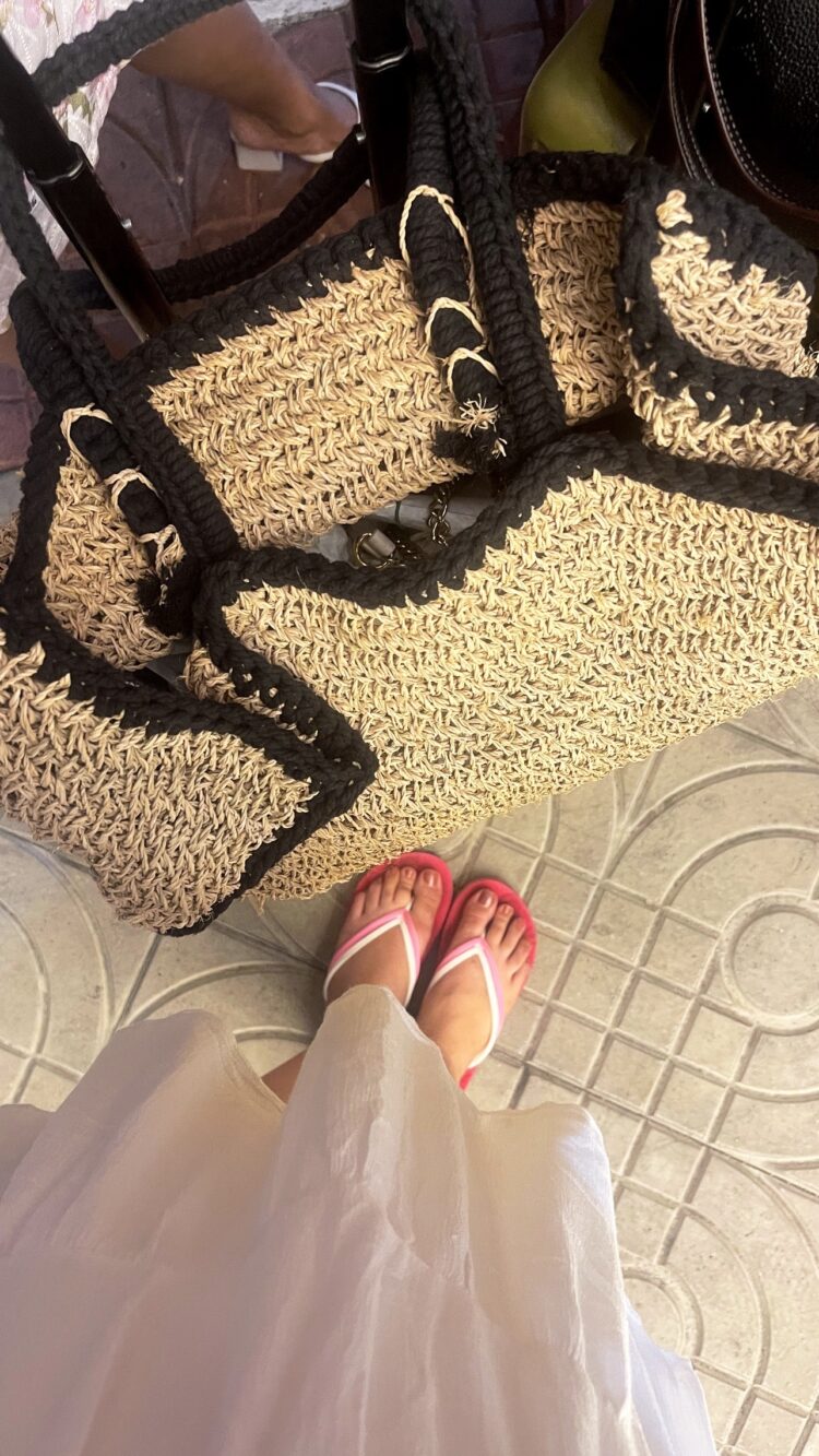 sanaya pithawala feet 5