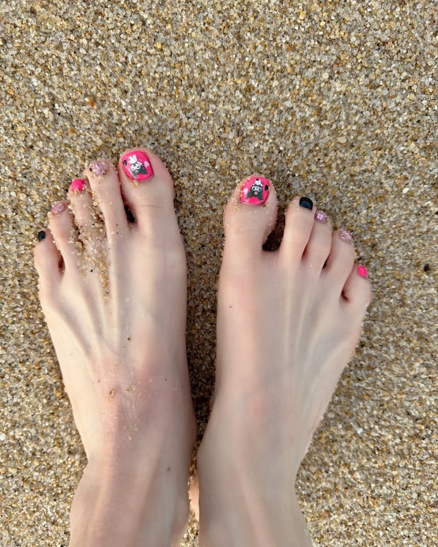 sandara park feet