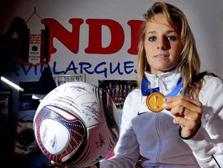 sandie toletti feet 4