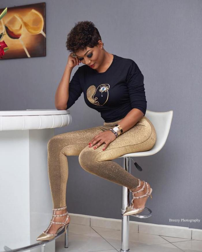 sandra ankobiah feet 5