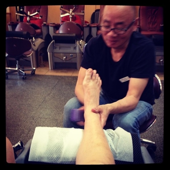 sandra bernhard feet 4