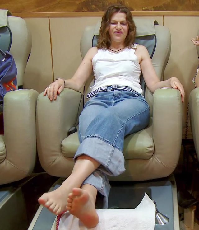 sandra bernhard feet 6