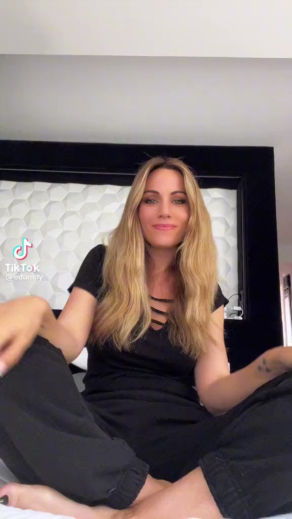 sandra ferriz feet 2