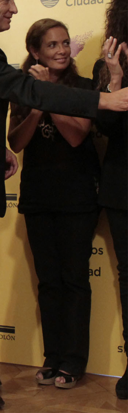 sandra mihanovich feet 4