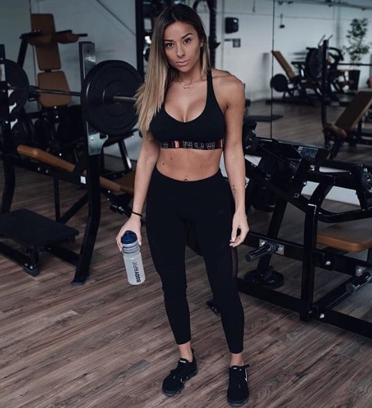 sandra prikker feet 3