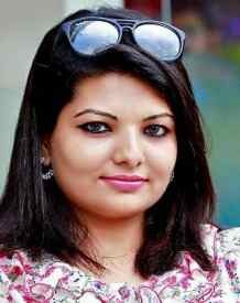 sandra thomas feet 5