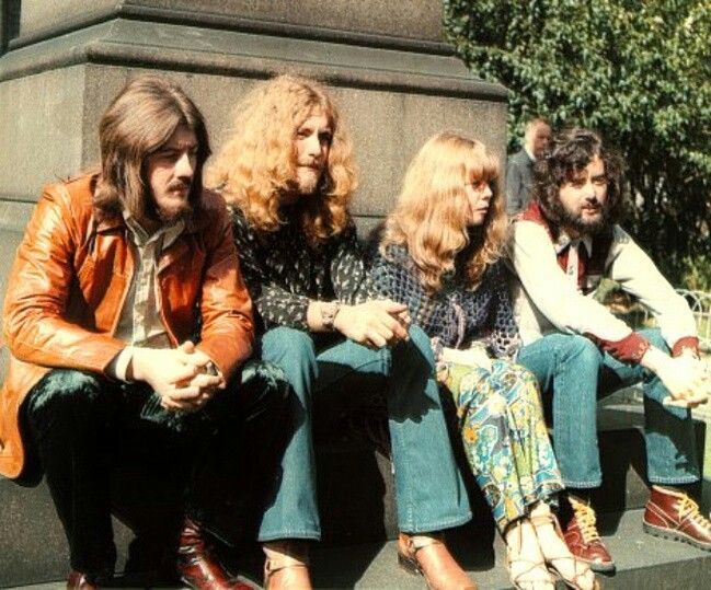 sandy denny feet 2
