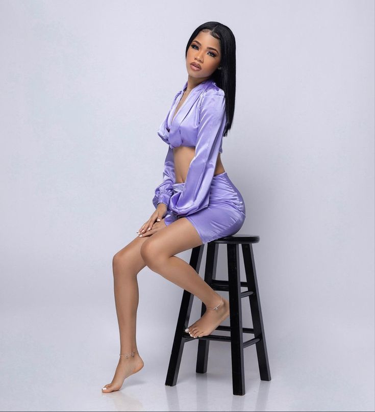 saniya tierra feet 2