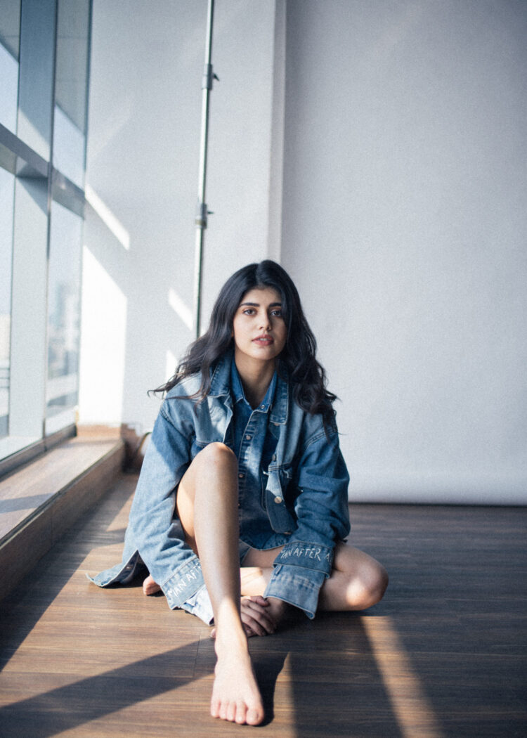 sanjana sanghi feet 4 scaled