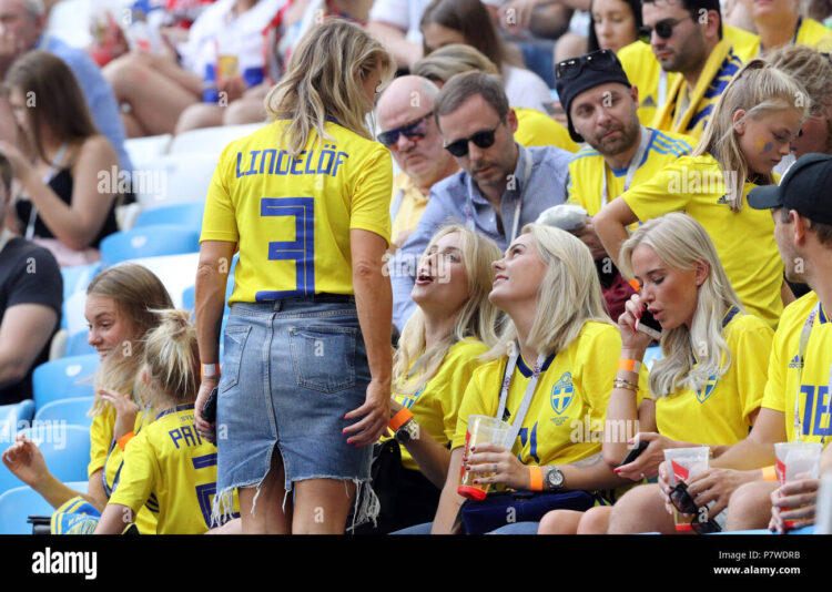 sanna dahlstrom feet 1