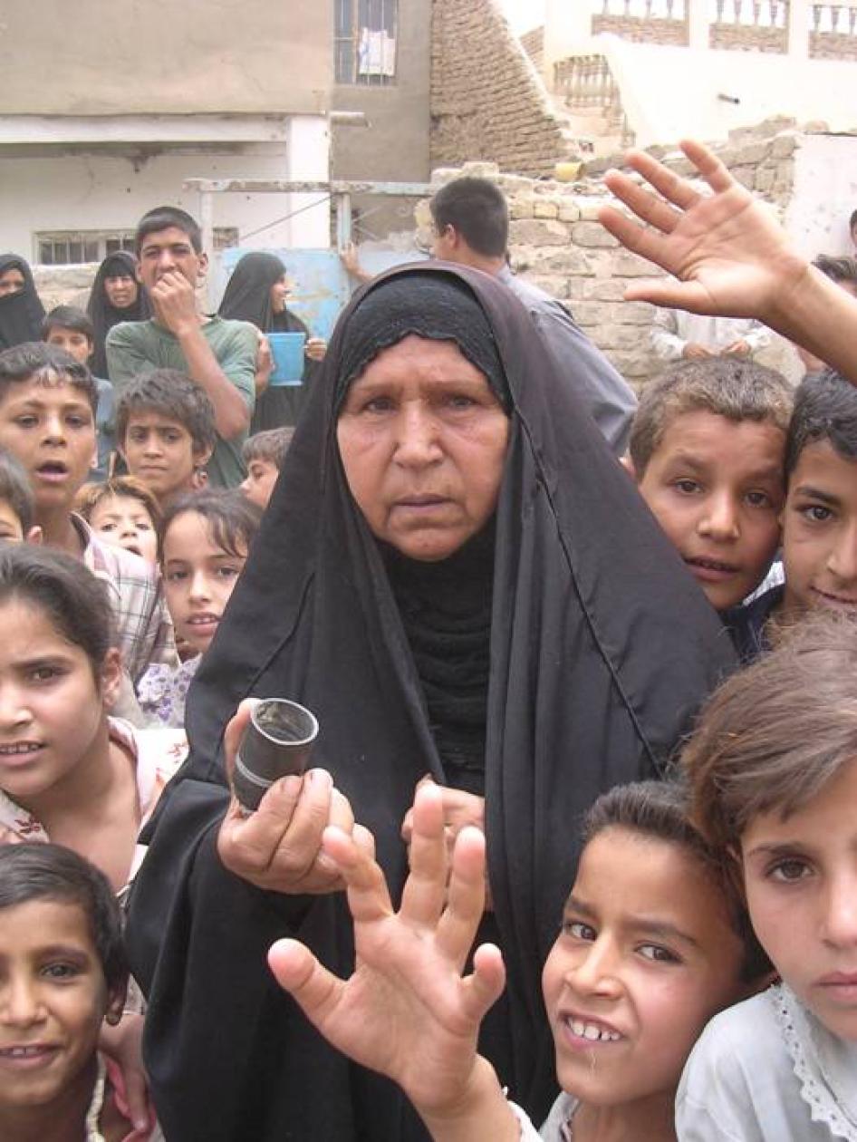 sara abdullah abdul latif mohamed feetplain 1