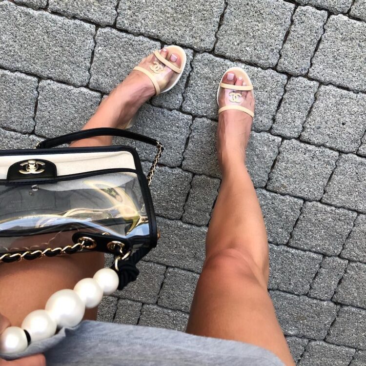 sara boruc mannei feet