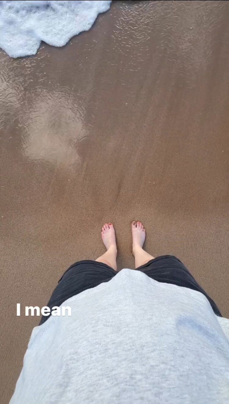 sara dietschy feet 3