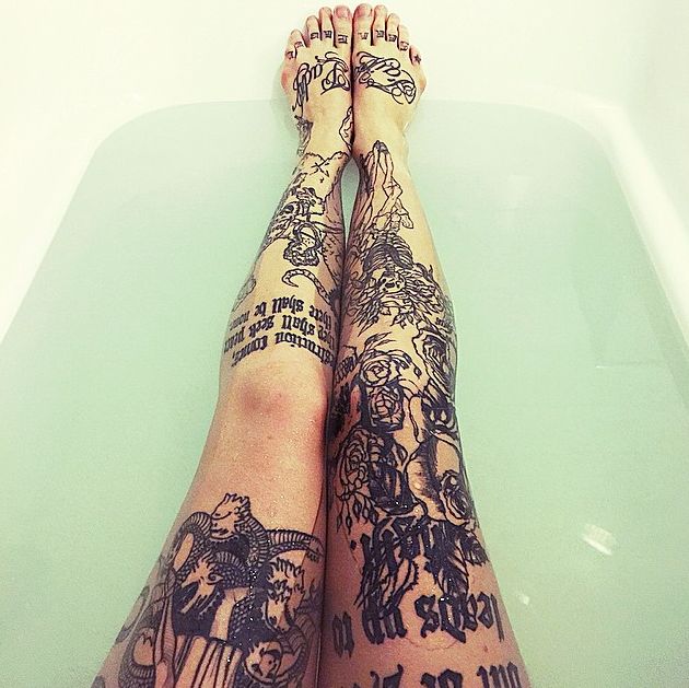 sara fabel feet 2