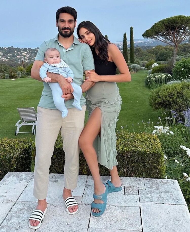 sara gundogan feet 2