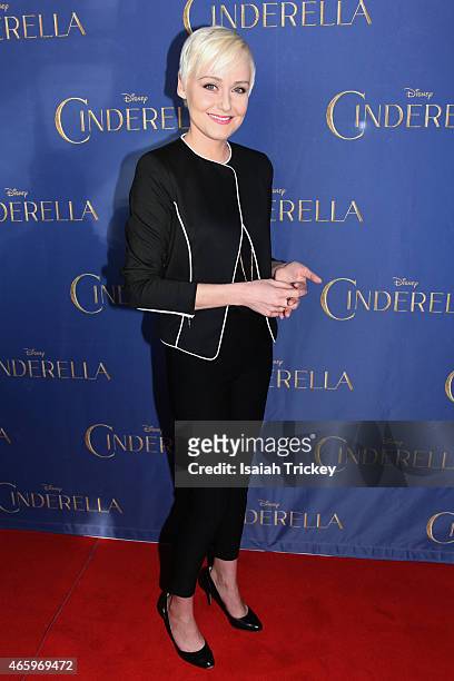 sara lynn cauchon feet