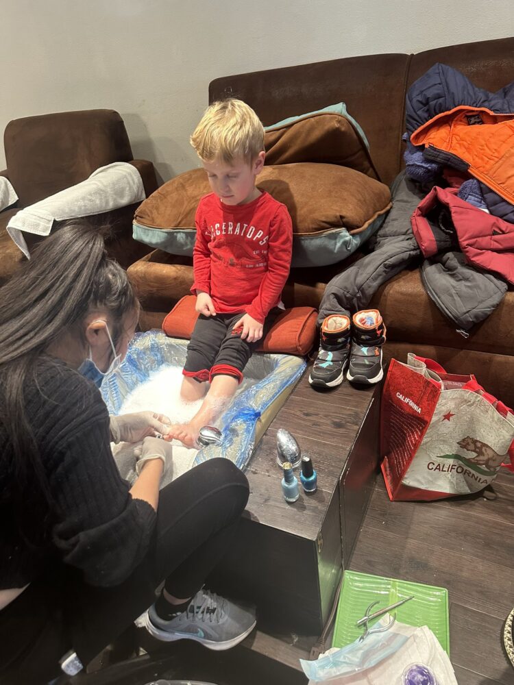 sara mauskopf feet 3