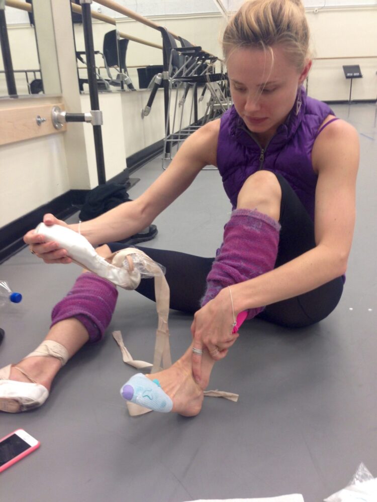 sara mearns feet 2 scaled