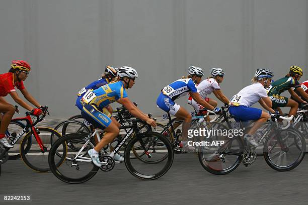 sara mustonen feet 2