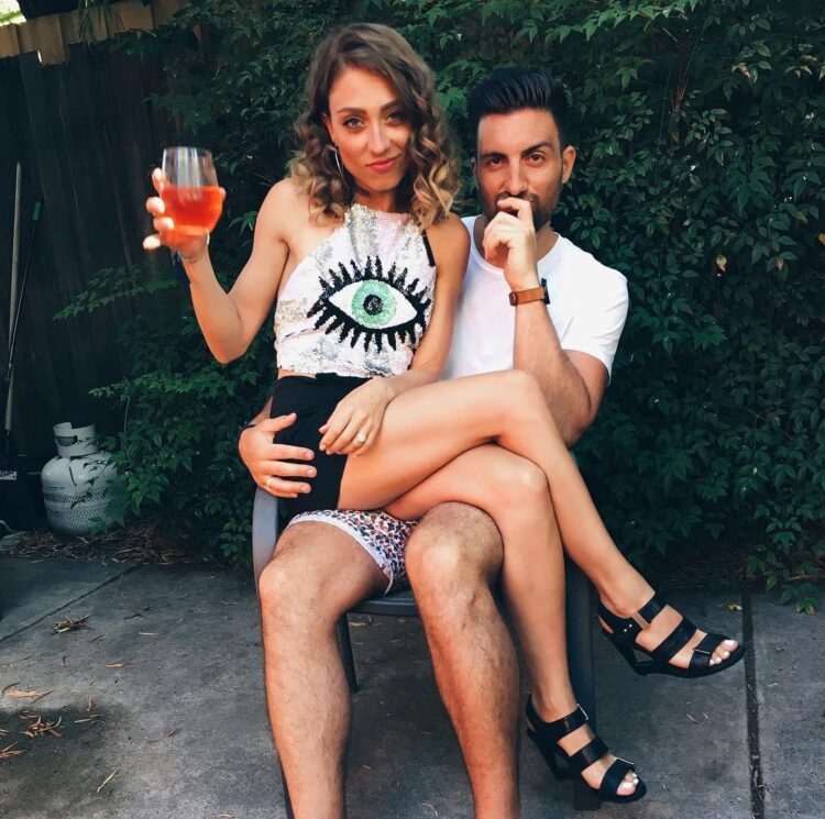 sara oteri feet 3
