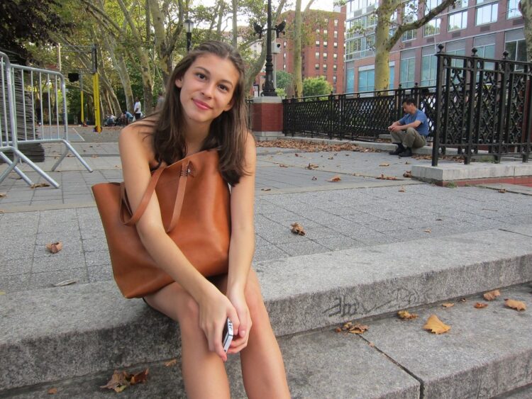 sara roosevelt feet 2