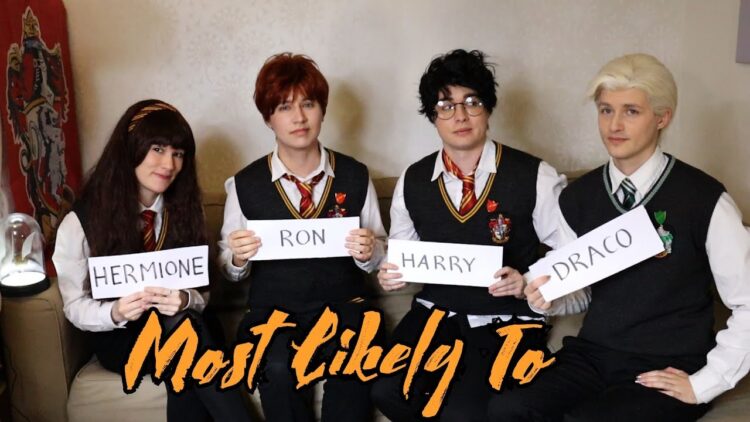 sara themischiefmanagers feet 4