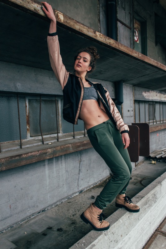 sara victoria feet 6