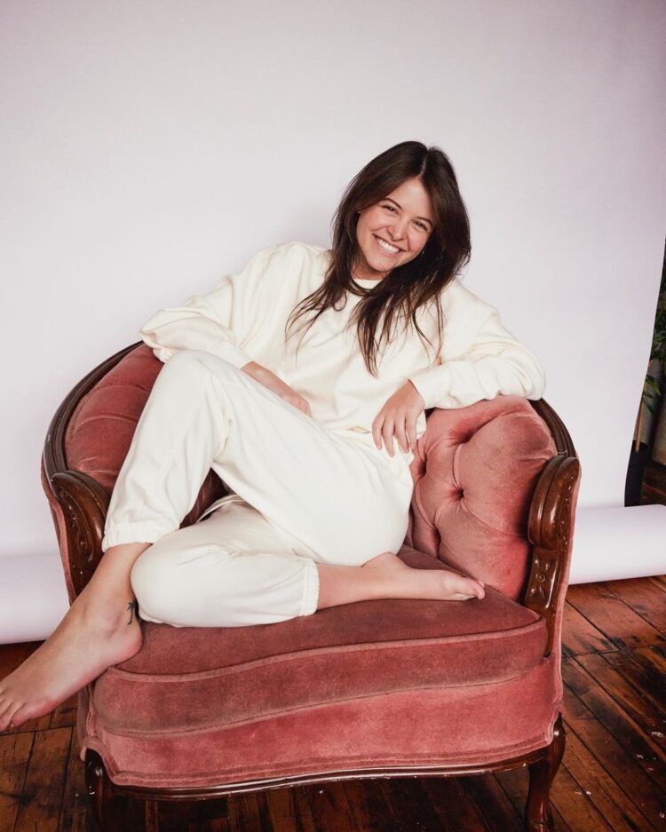 sara waisglass feet 6