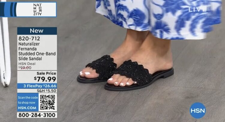 sarah andersen feet 2