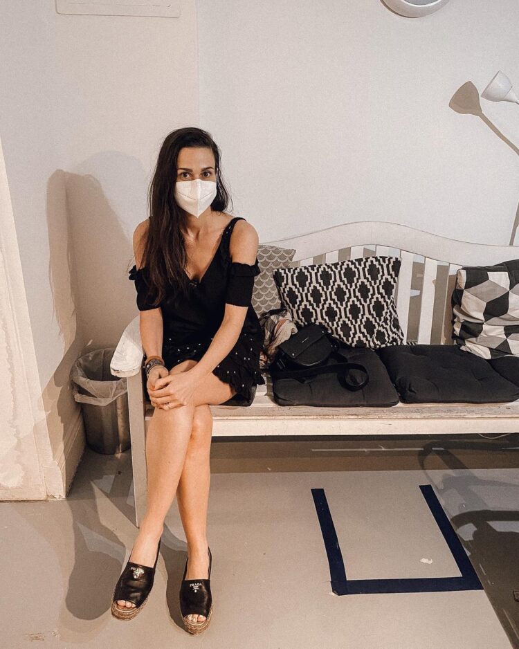 sarah barlondo feet 1