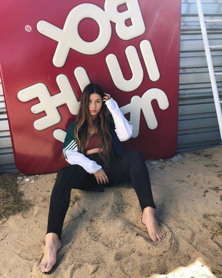 sarah baska feet