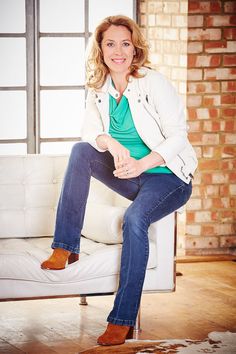 sarah beeny feet 4