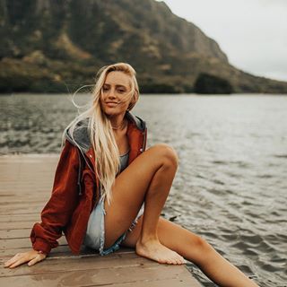 sarah beeston feet 5