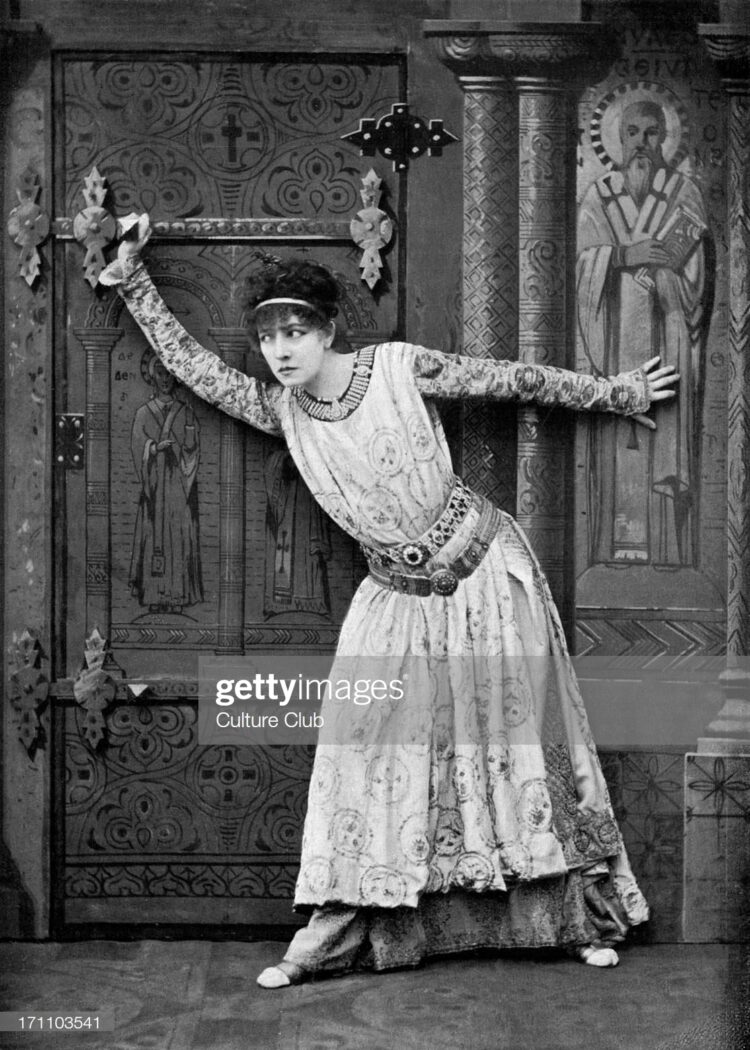 sarah bernhardt feet