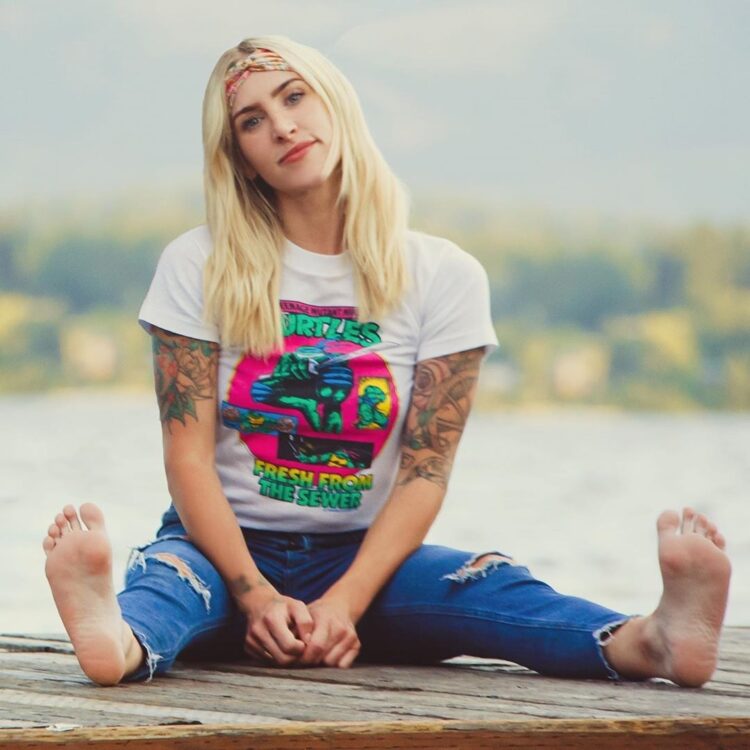 sarah blackwood feet 2