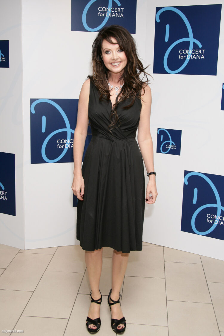 sarah brightman feet 2