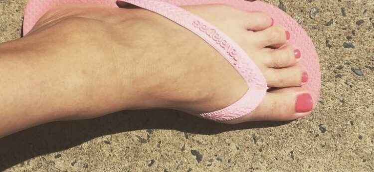 sarah dessen feet 5