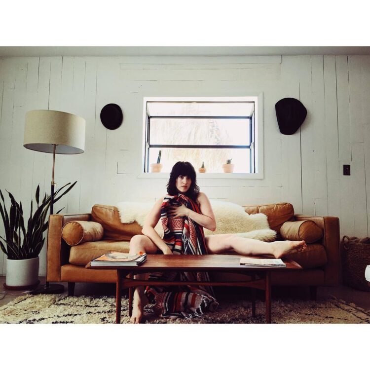 sarah greyson feet 6