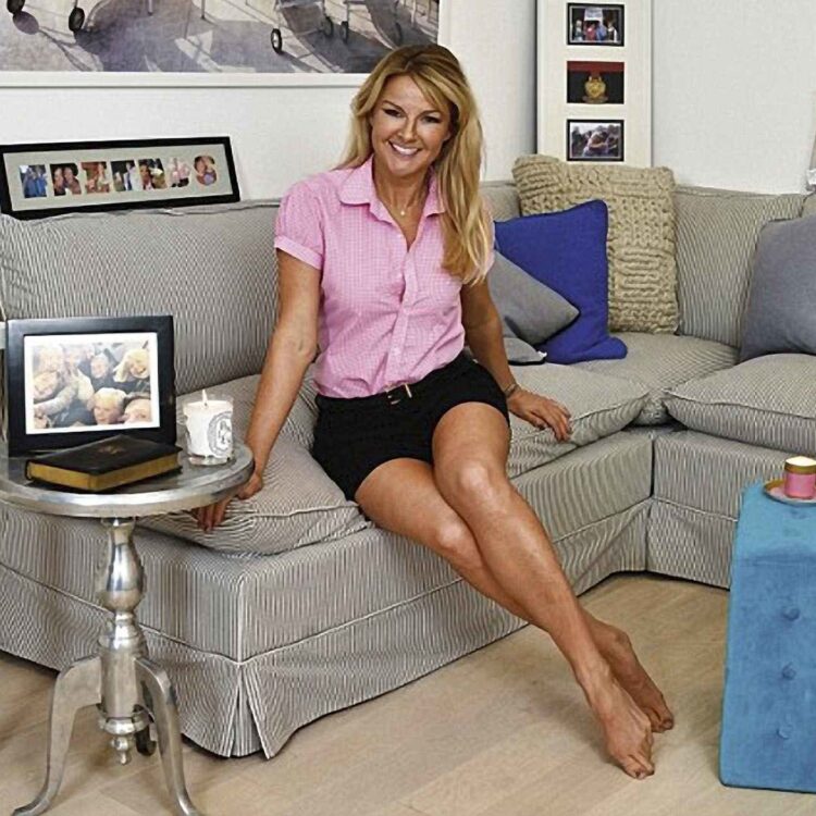 sarah hadland feet 6