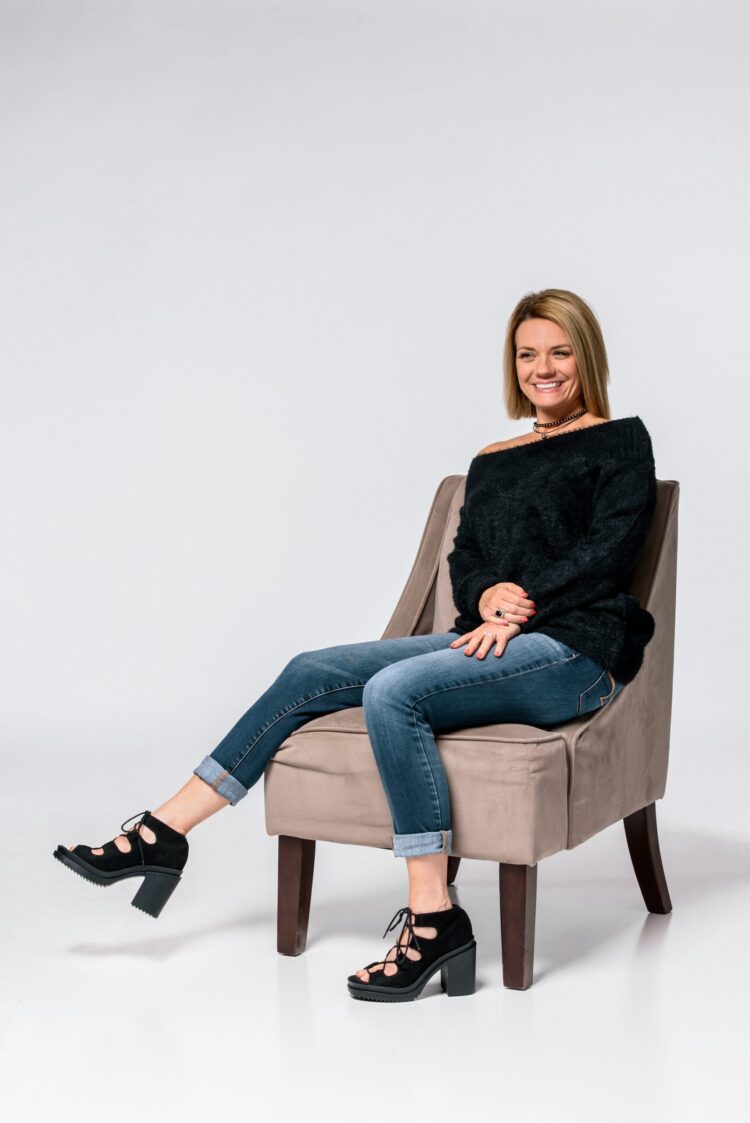 sarah hill feet 6 scaled