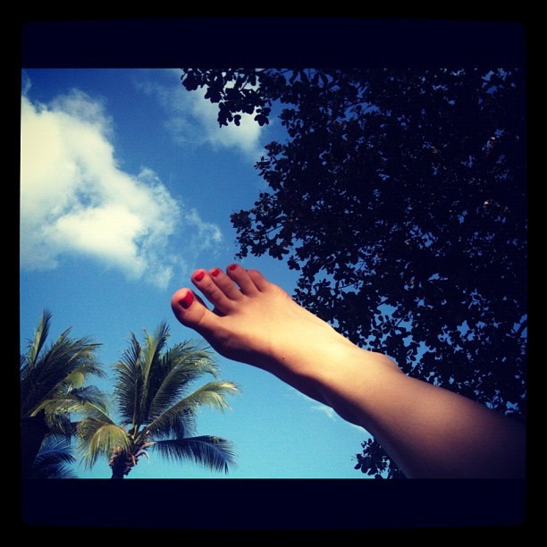 sarah jeanne labrosse feet